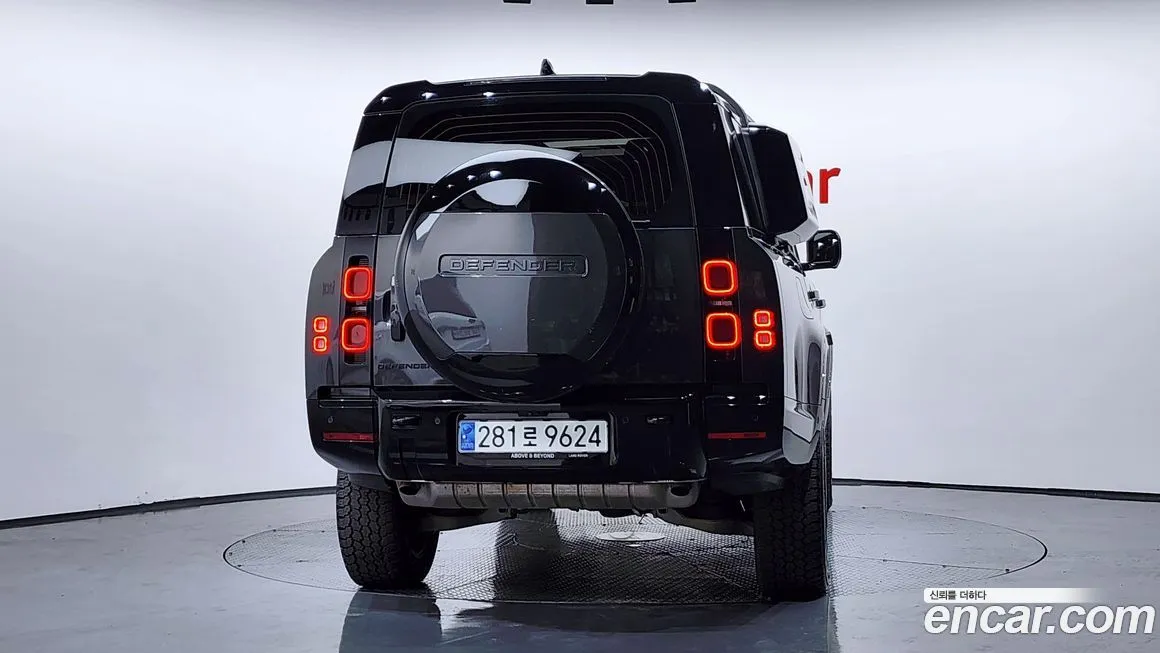 Land Rover Defender 2024 из KR, фото 4