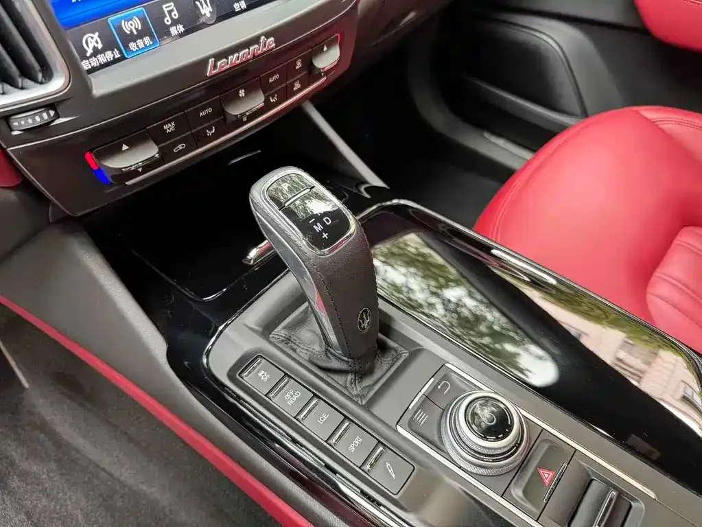 Maserati Levante 2022 из CN, фото 7