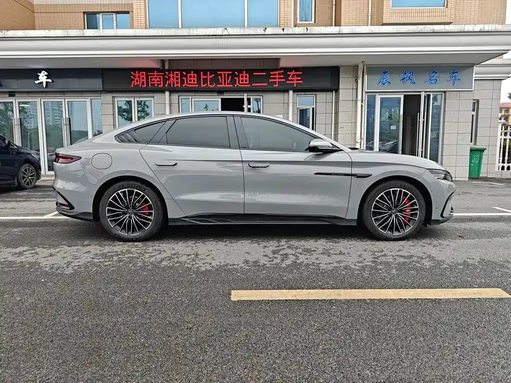 BYD Han 2025 из CN, фото 5