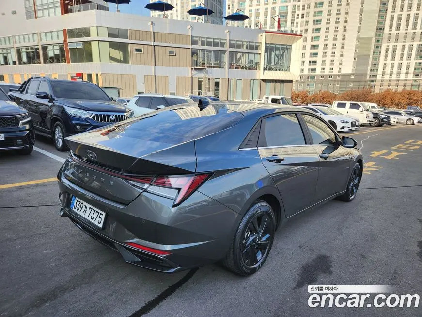 Hyundai AVANTE — фото 6