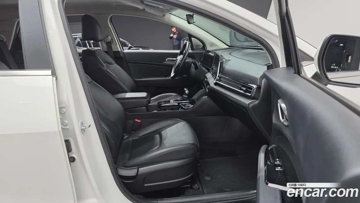 Kia Sportage — фото 10