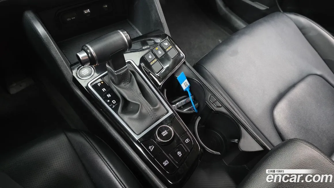 Kia Sportage — фото 9