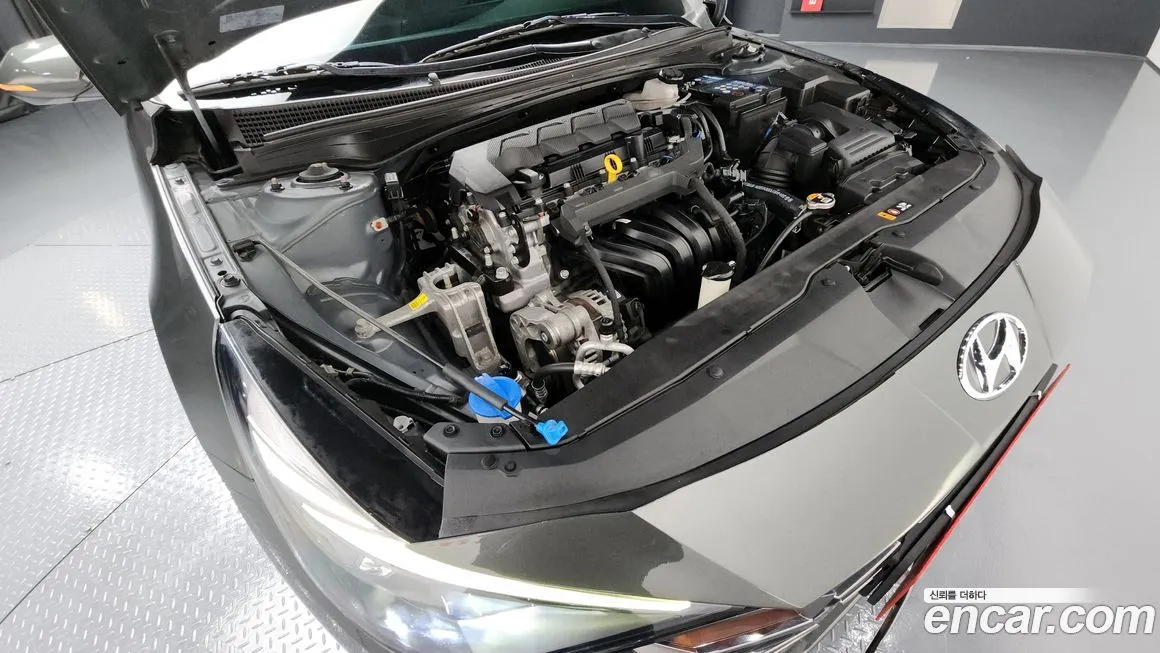 Hyundai AVANTE 2021 из KR, фото 6