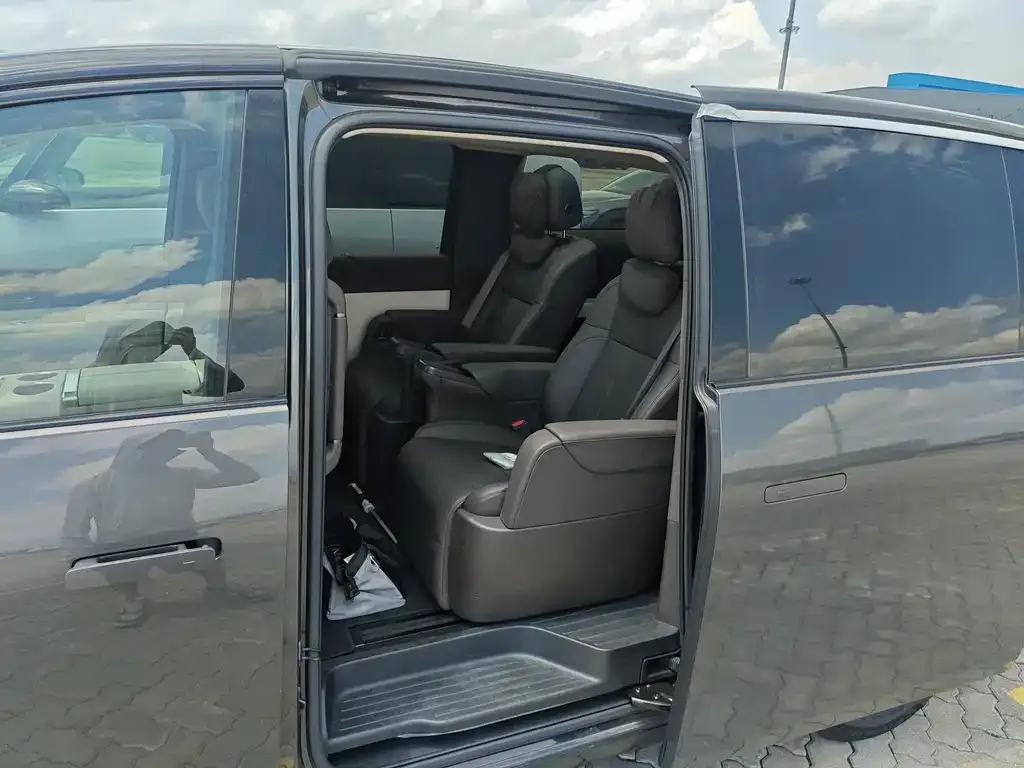 Li Auto MEGA 2024 из CN, фото 7