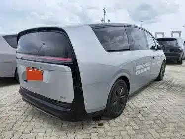 Li Auto MEGA 2024 из CN, фото 8