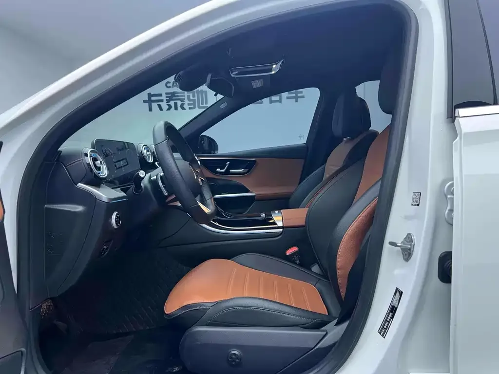 [object Object] C-Class 2022 из CN, фото 10