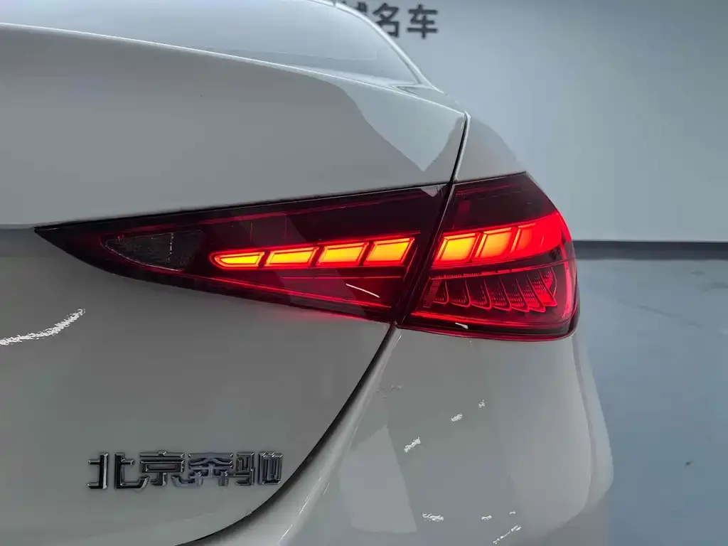 [object Object] C-Class 2022 из CN, фото 9