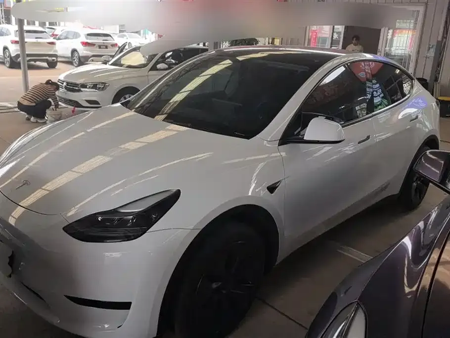 Tesla Model Y 2024 из CN, фото 1