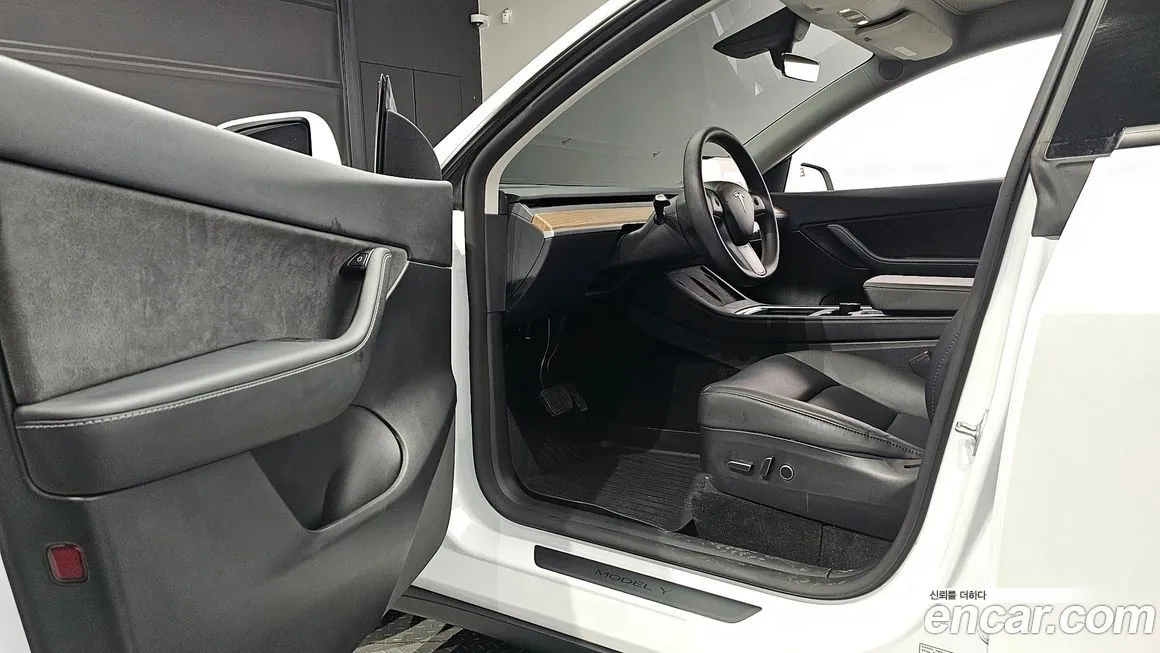 Tesla Model Y 2022 из KR, фото 10