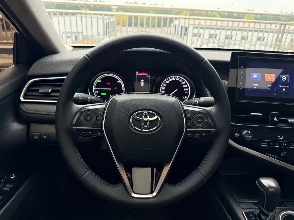 Toyota Camry 2023 из CN, фото 8