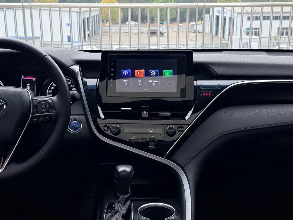 Toyota Camry 2023 из CN, фото 9