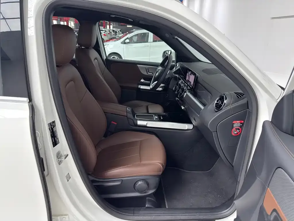 Mercedes-Benz GLB 2024 из CN, фото 10