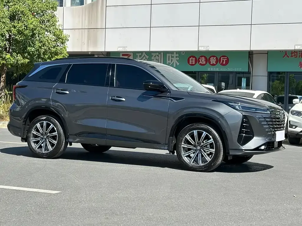 Changan CS75 PLUS 2025 из CN, фото 3