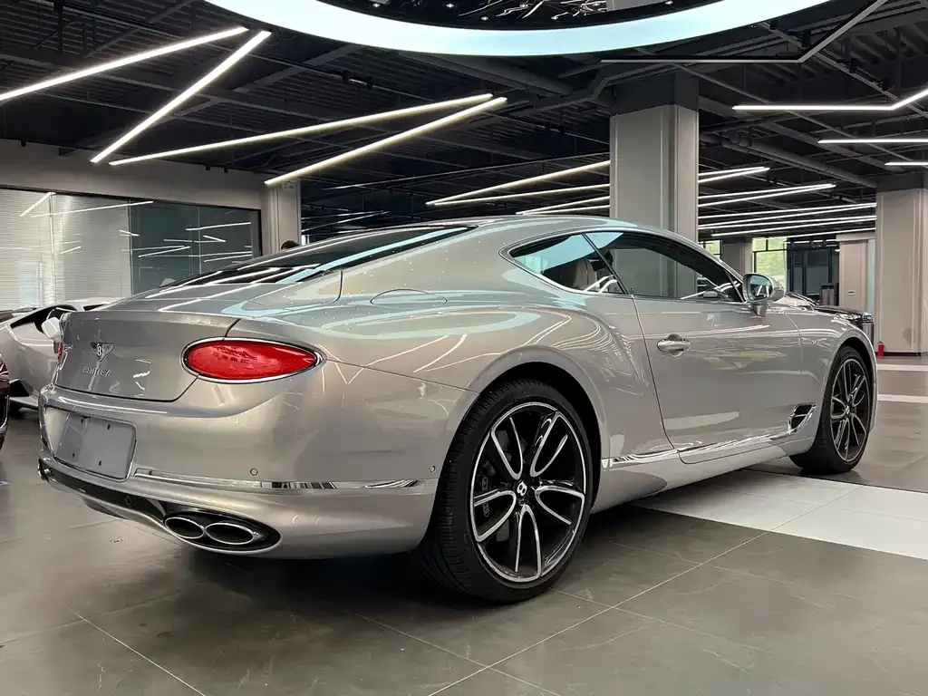 Bentley Continental — фото 6