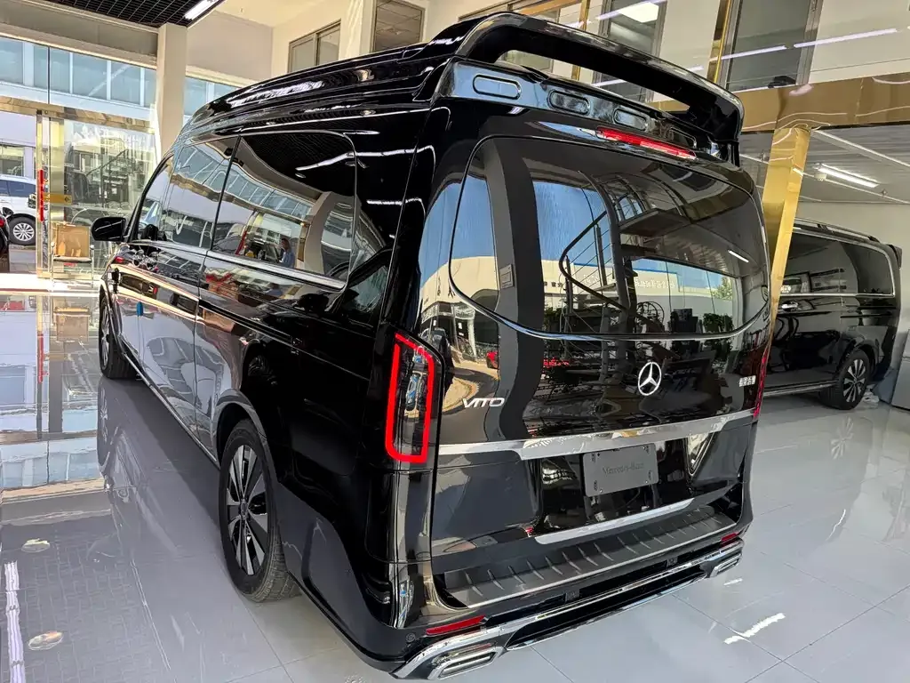 Mercedes-Benz Vito 2025 из CN, фото 4