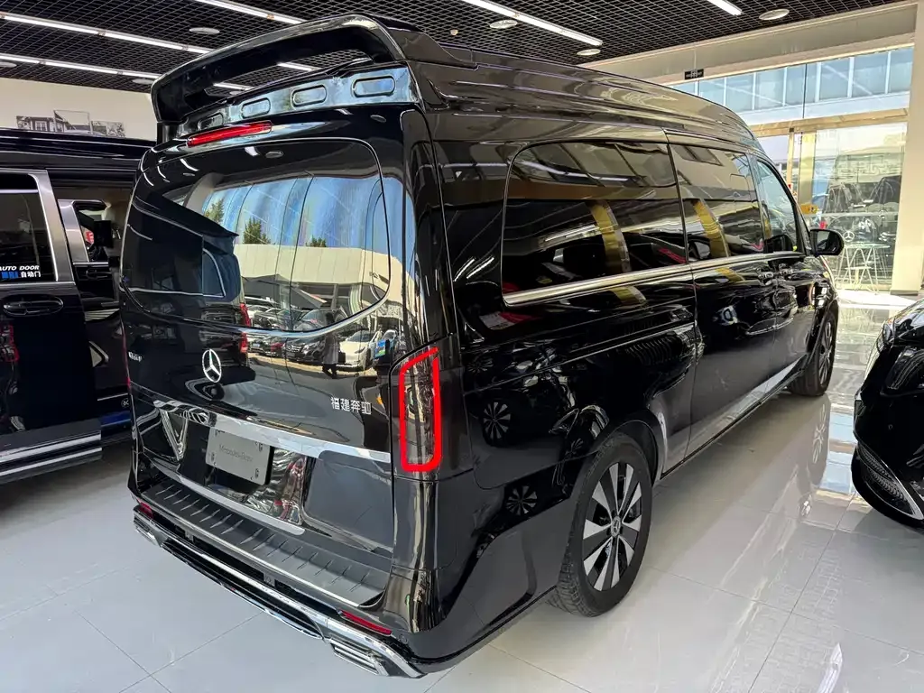 Mercedes-Benz Vito 2025 из CN, фото 6