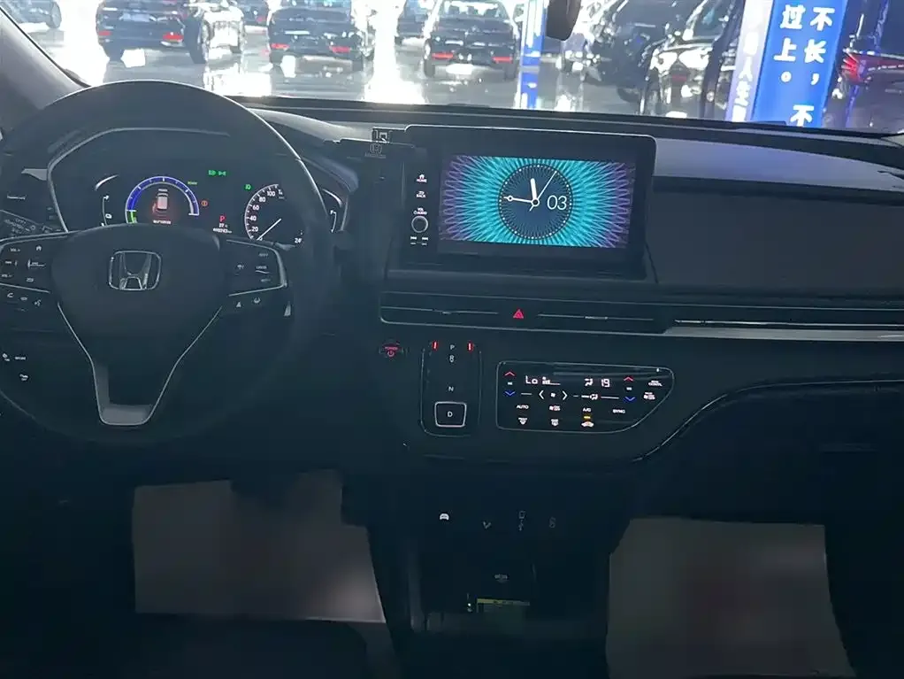 Honda Elysion 2024 из CN, фото 10