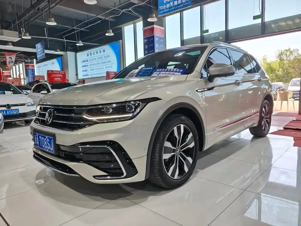 Volkswagen Tiguan L 2022 из CN, фото 1
