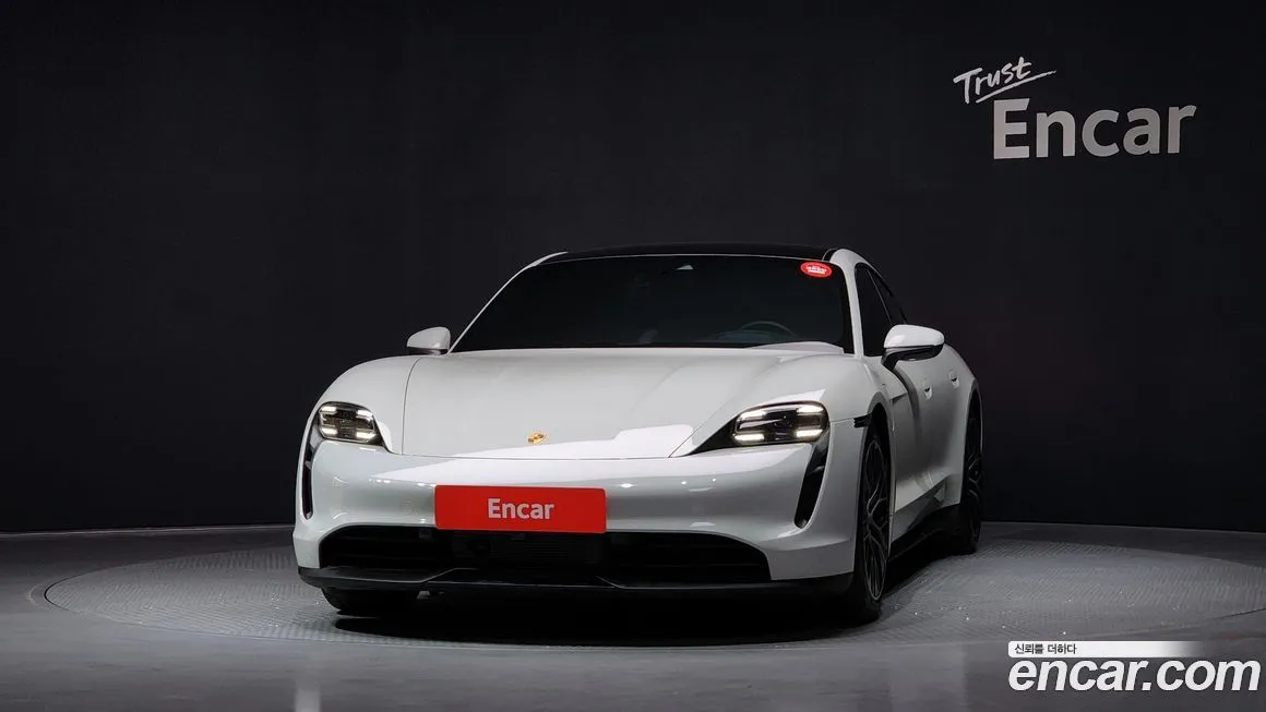 Porsche Taycan 2021 из KR, фото 3
