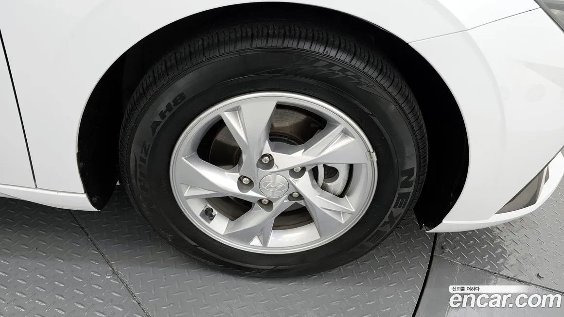 Hyundai AVANTE 2021 из KR, фото 5