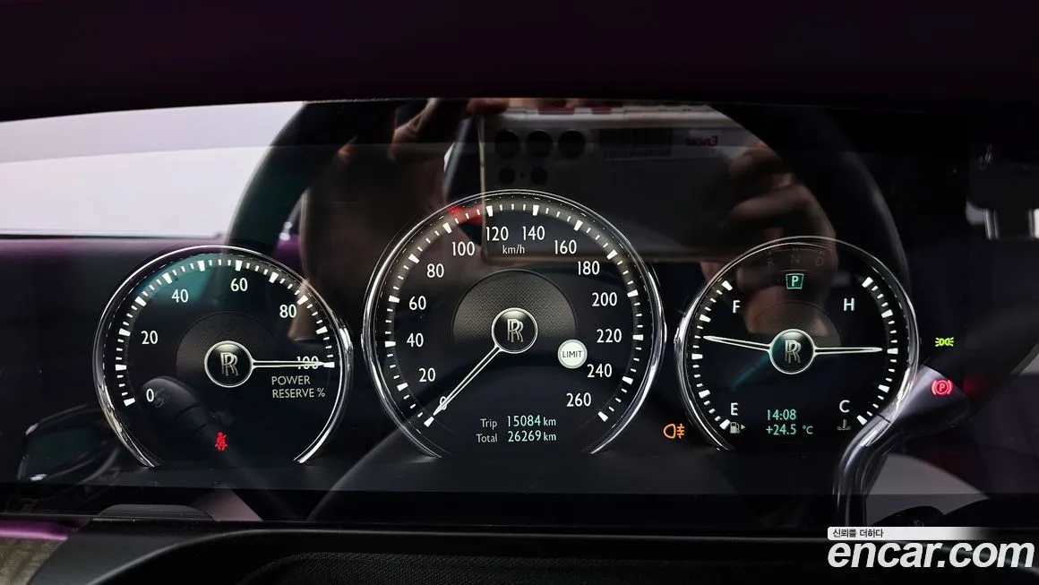 Rolls-Royce Ghost 2023 из KR, фото 8