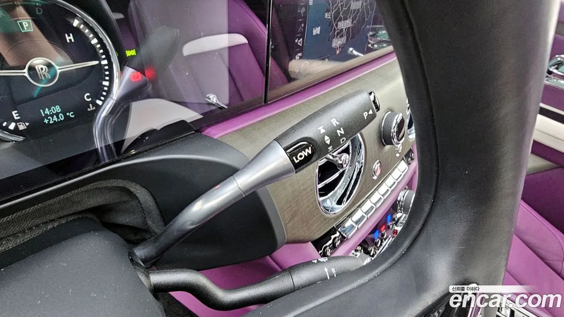 Rolls-Royce Ghost 2023 из KR, фото 9
