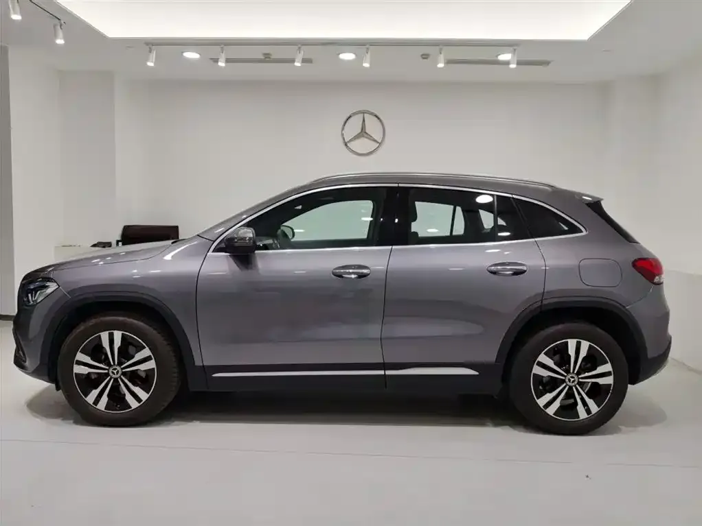 Mercedes-Benz GLA — фото 10
