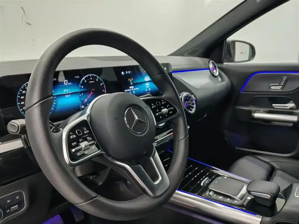 Mercedes-Benz GLA — фото 7