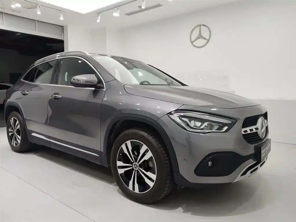 Mercedes-Benz GLA — фото 8