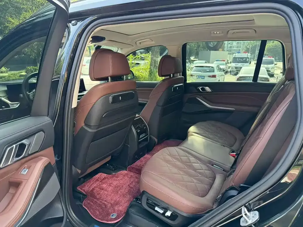 BMW X7 2023 из CN, фото 5