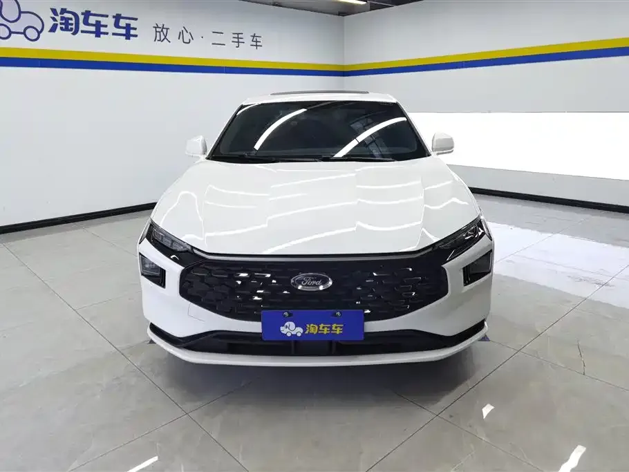Ford Mondeo 2025 из CN, фото 2