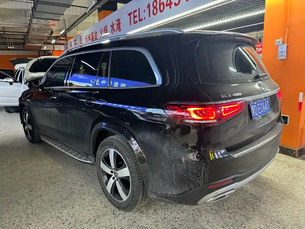 Mercedes-Benz GLS — фото 3