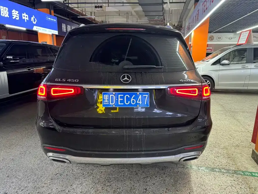 Mercedes-Benz GLS — фото 6