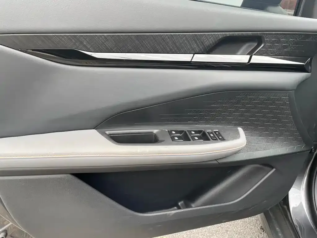 Changan UNI-V 2023 из CN, фото 10