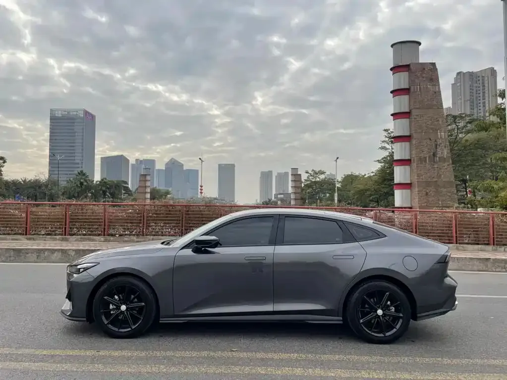 Changan UNI-V 2023 из CN, фото 7