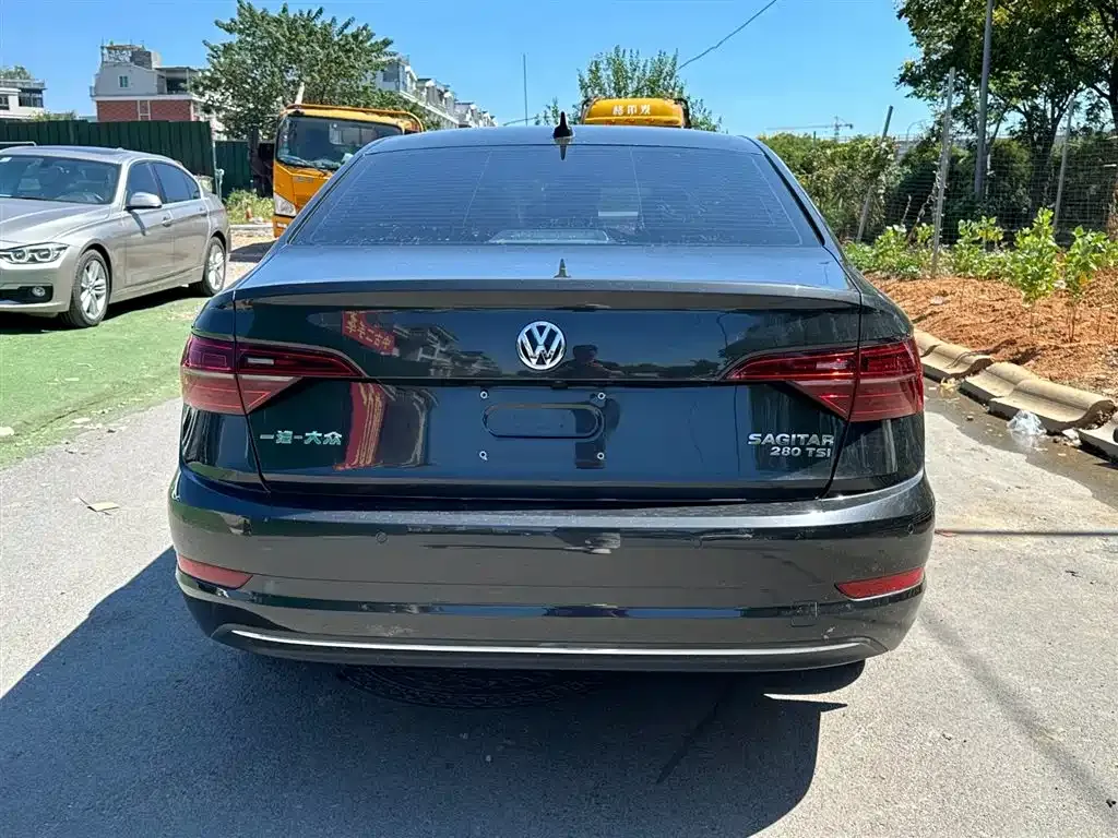 Volkswagen Sagitar 2022 из CN, фото 8