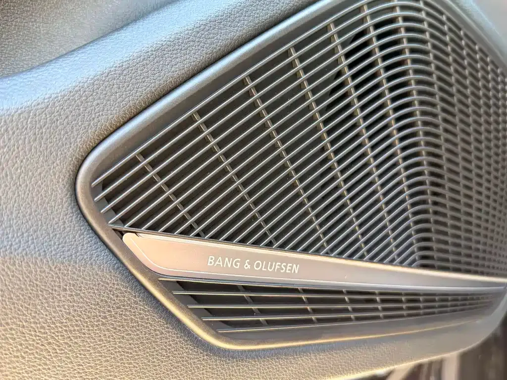 Audi A4L 2021 из CN, фото 6