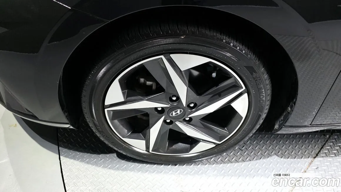 Hyundai AVANTE — фото 5
