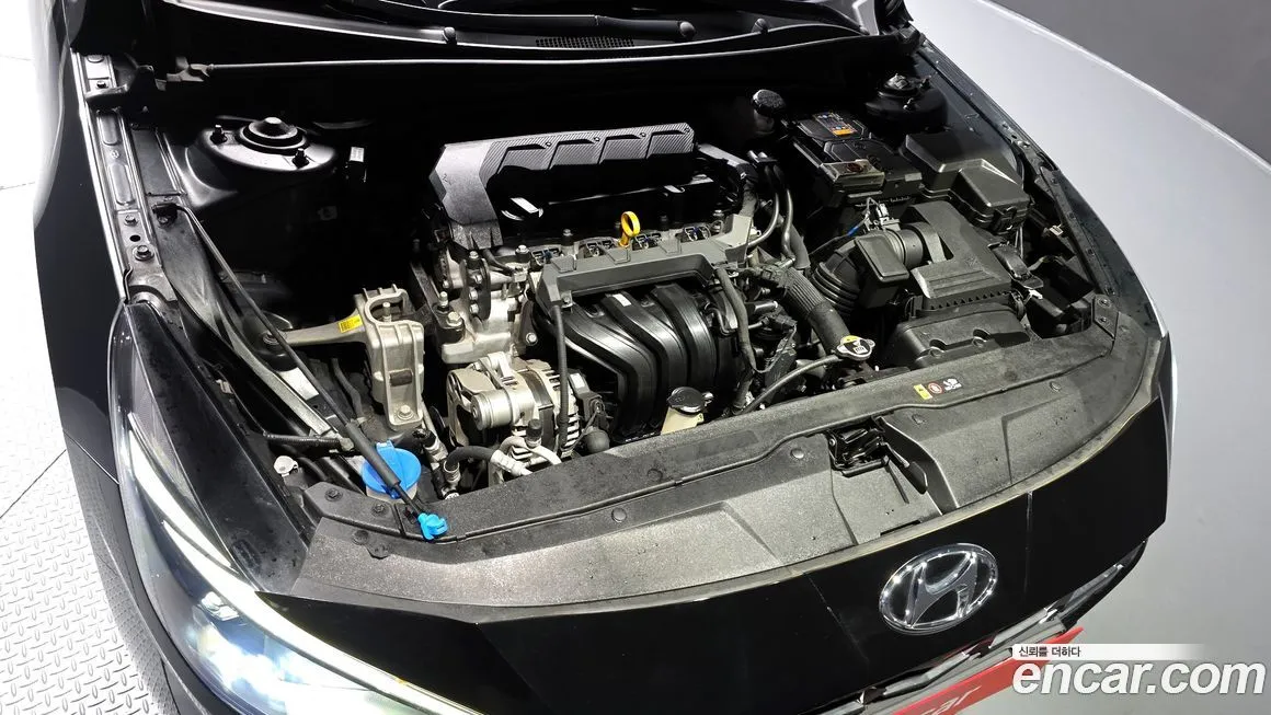 Hyundai AVANTE — фото 6