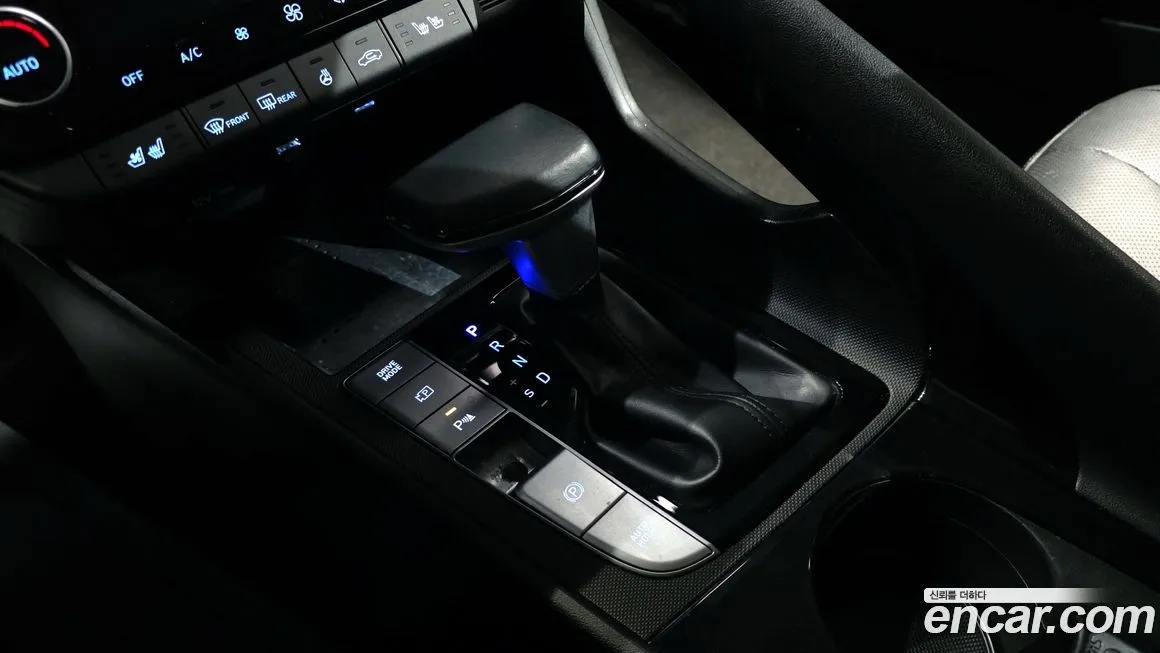 Hyundai AVANTE — фото 9