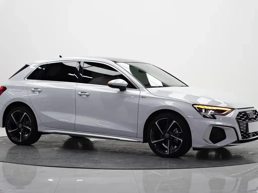 Audi A3 2021 из CN, фото 6