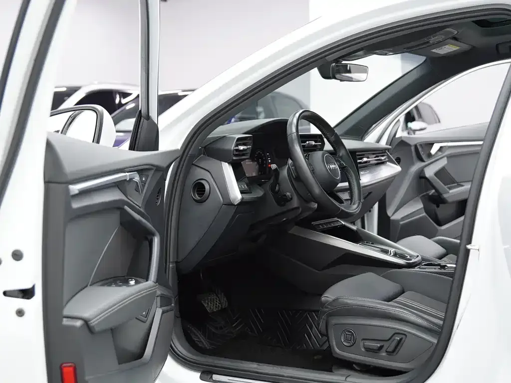 Audi A3 2021 из CN, фото 9
