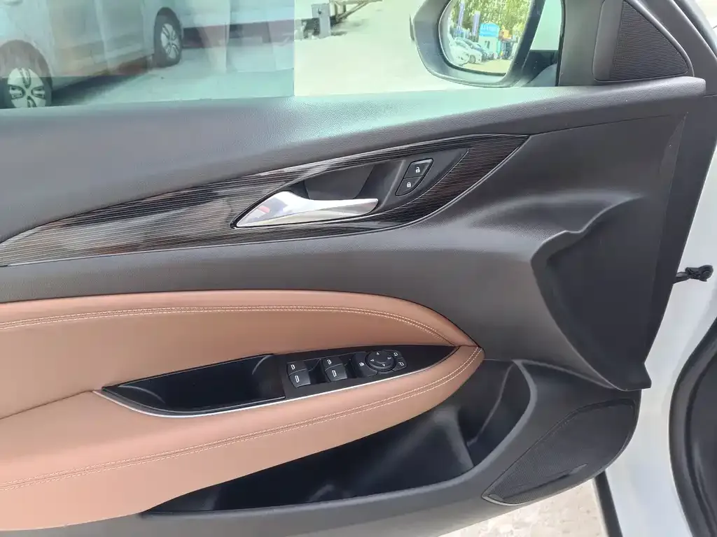 Buick Regal 2023 из CN, фото 10