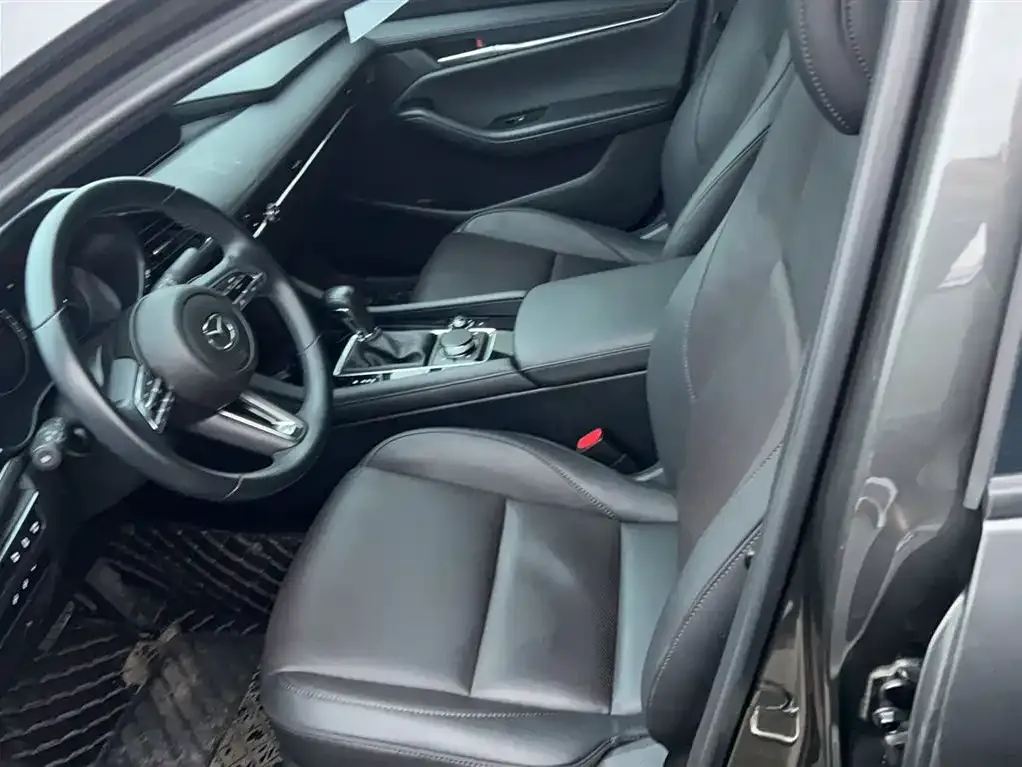 Mazda 3 Axela 2022 из CN, фото 8