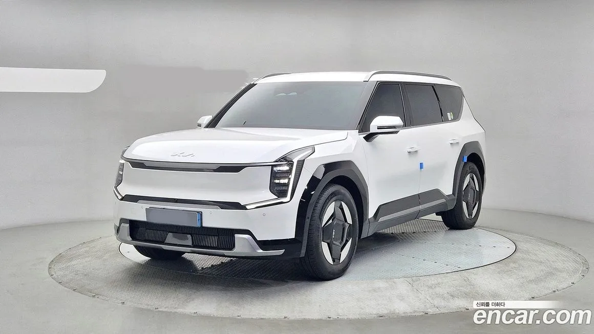 Kia EV9 2024 из KR, фото 1