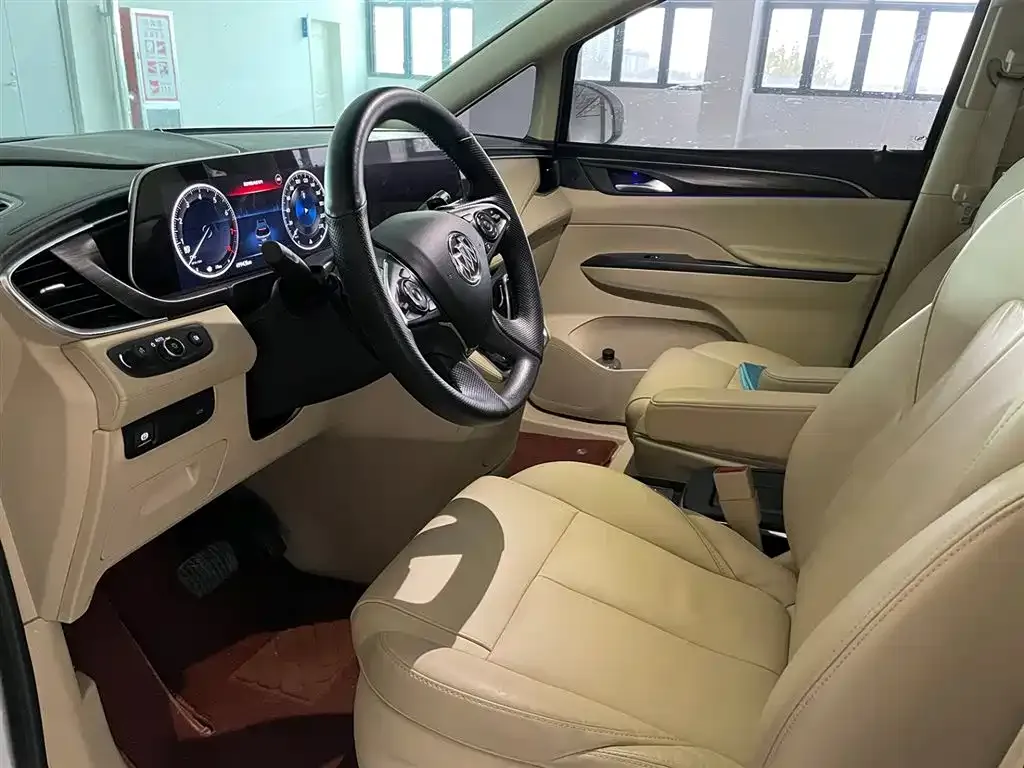 Buick GL8 2023 из CN, фото 7