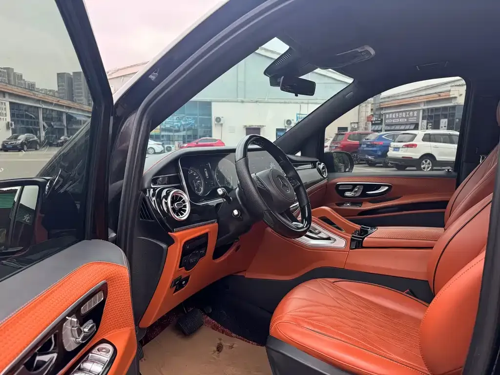 Mercedes-Benz Vito 2023 из CN, фото 4