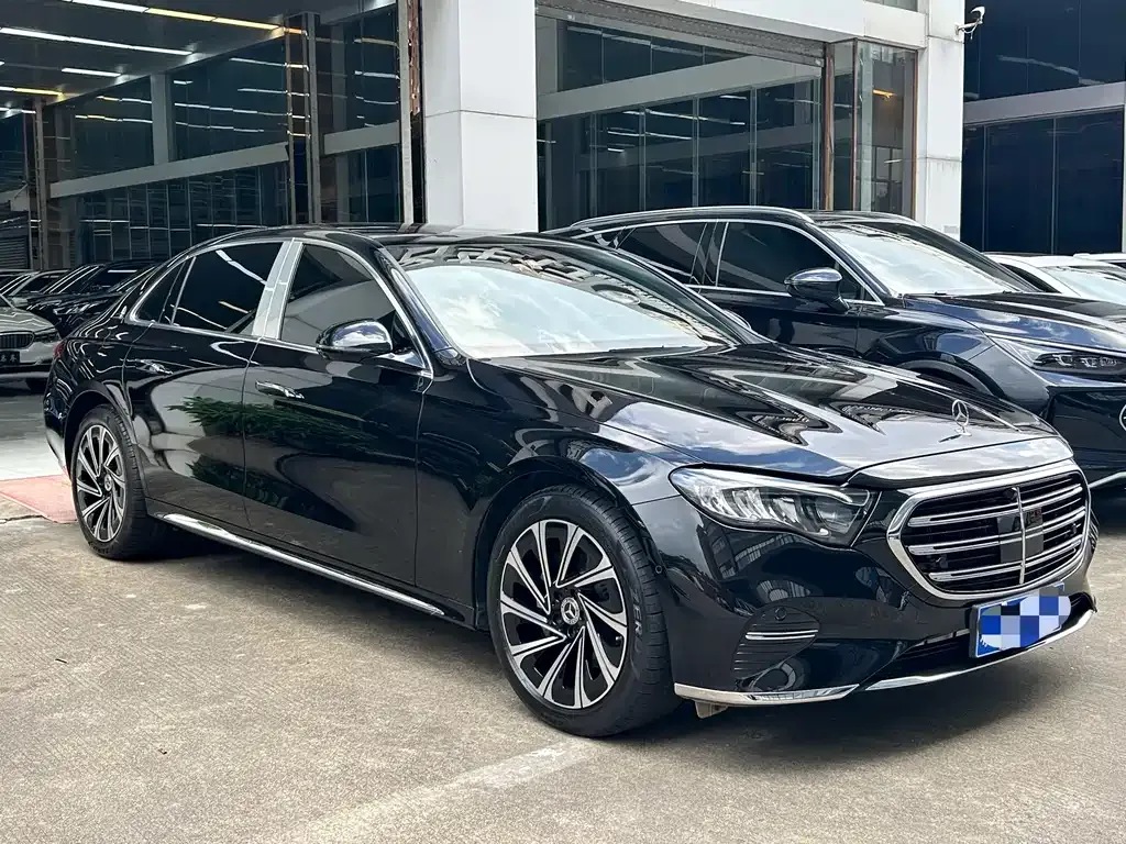Mercedes-Benz E-Class 2024 из CN, фото 3