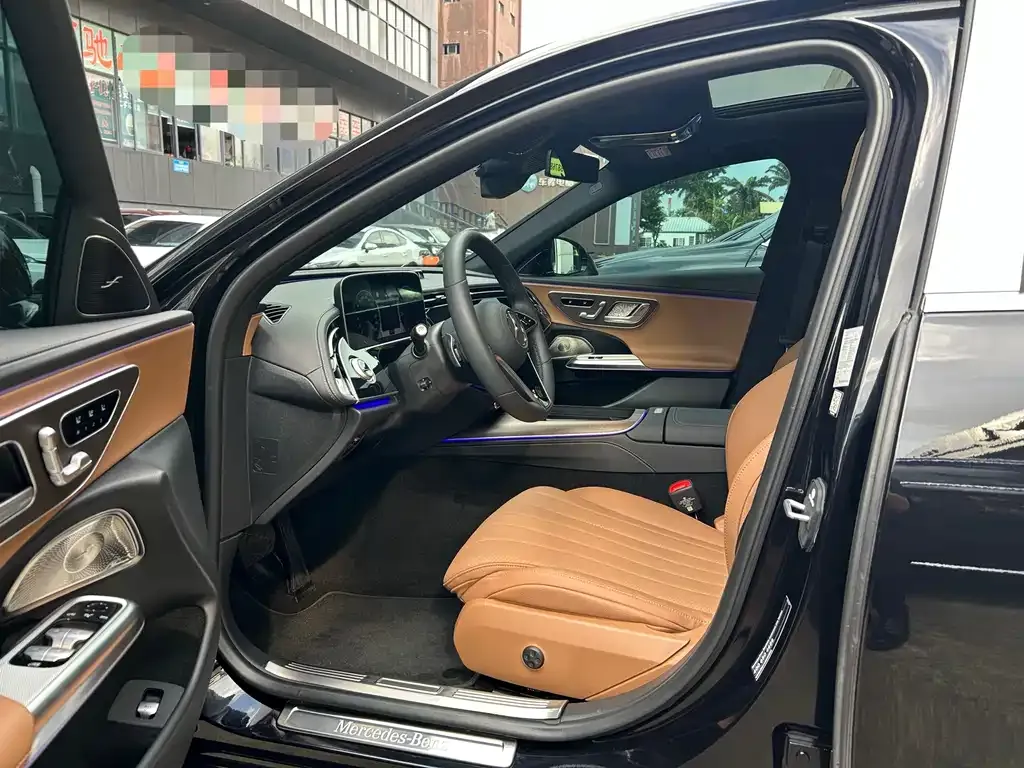 Mercedes-Benz E-Class 2024 из CN, фото 4