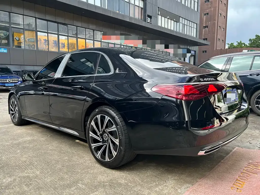 Mercedes-Benz E-Class 2024 из CN, фото 7